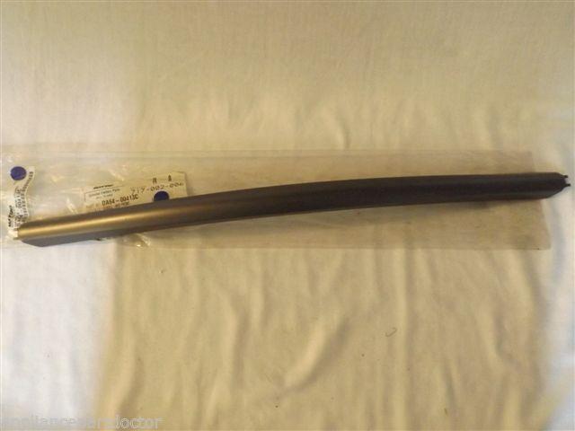 SAMSUNG MAYTAG REFRIGERATOR DA64-00413C Handle-mid Front NEW IN BOX SAMSUNG MAYTAG REFRIGERATOR DA64-00413C Handle-mid Front NEW IN BOX